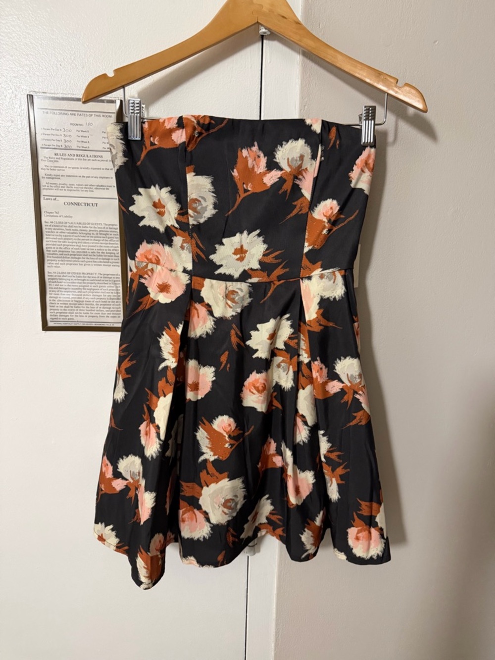 Forever 21 Black Floral Strapless Skater Dress